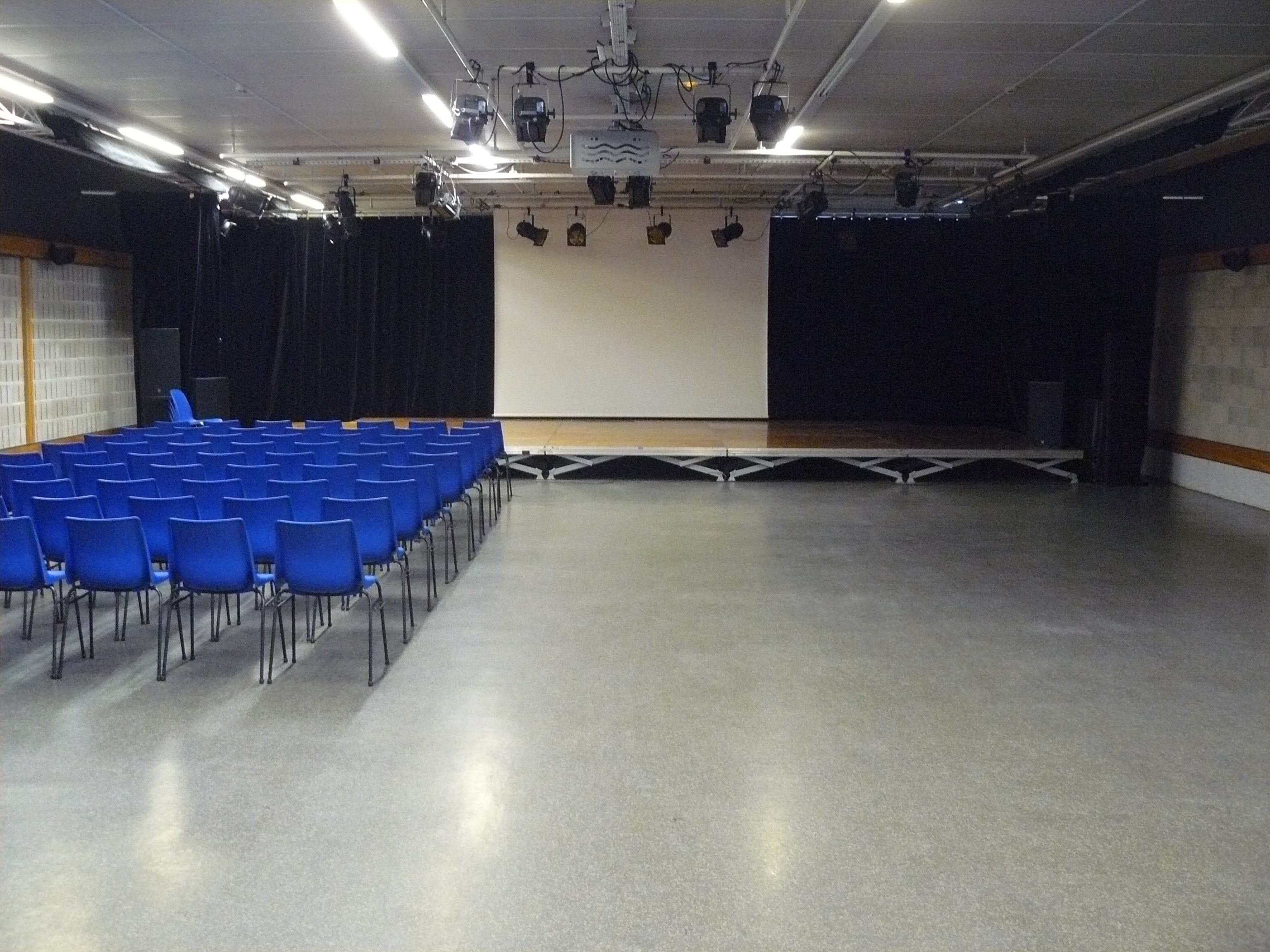 salle polyvalente tours en savoie